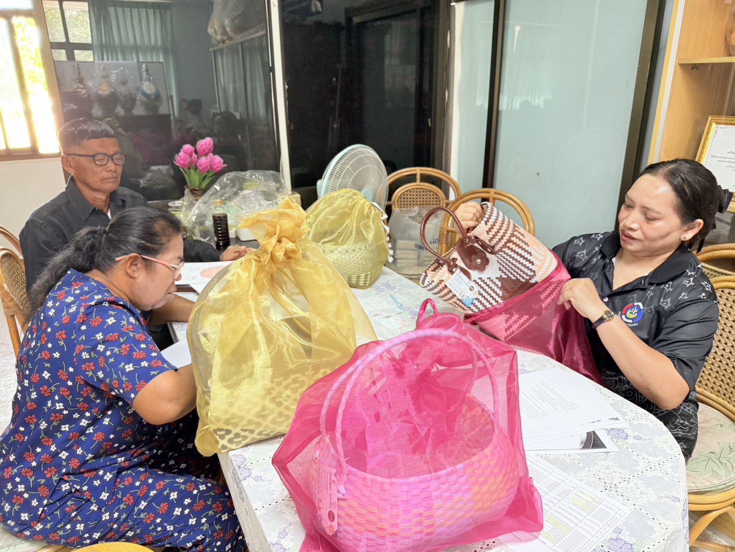 พช.พิมาย ดำเนินการรับสมัครผู้ผลิต ผู้ประกอบการ OTOP เข้าร่วมโครงการคัดสรรสุดยอดหนึ่งตำบล หนึ่งผลิตภัณฑ์ไทย ประจำปี 2569 (OTOP Product Champion : OPC)